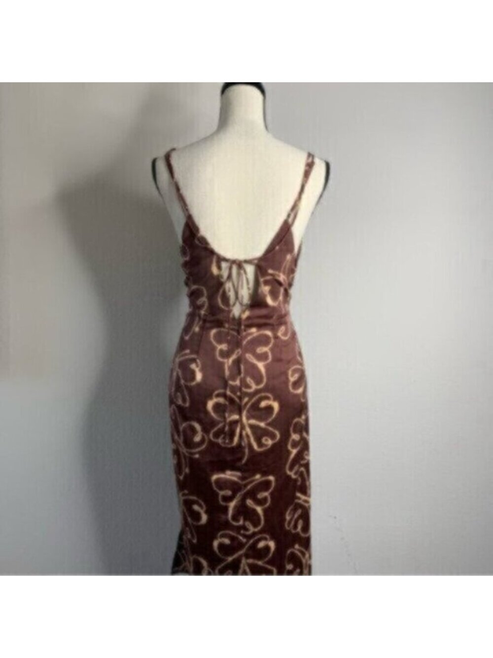Urban Outfitters Brown & Cream Plunged Neckline Midi Dress - Picture 8 of 16